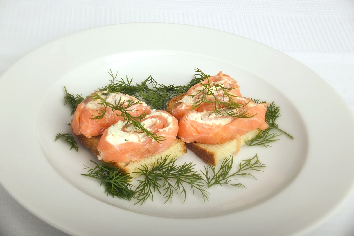 Lakseroulade med flødeost