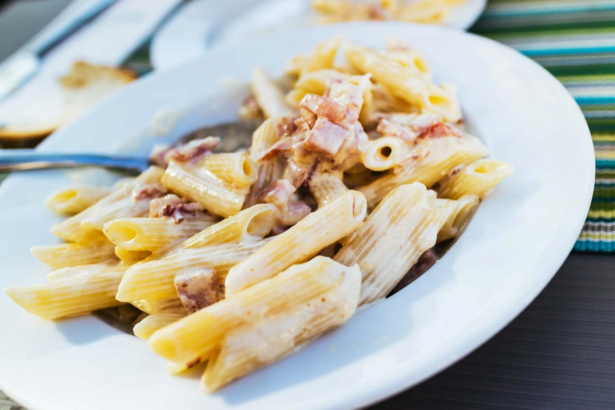 Pasta penna alla carbonara