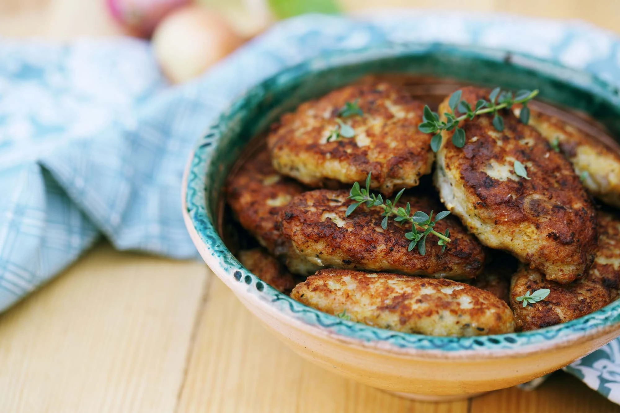 Fiskefrikadeller med dild
