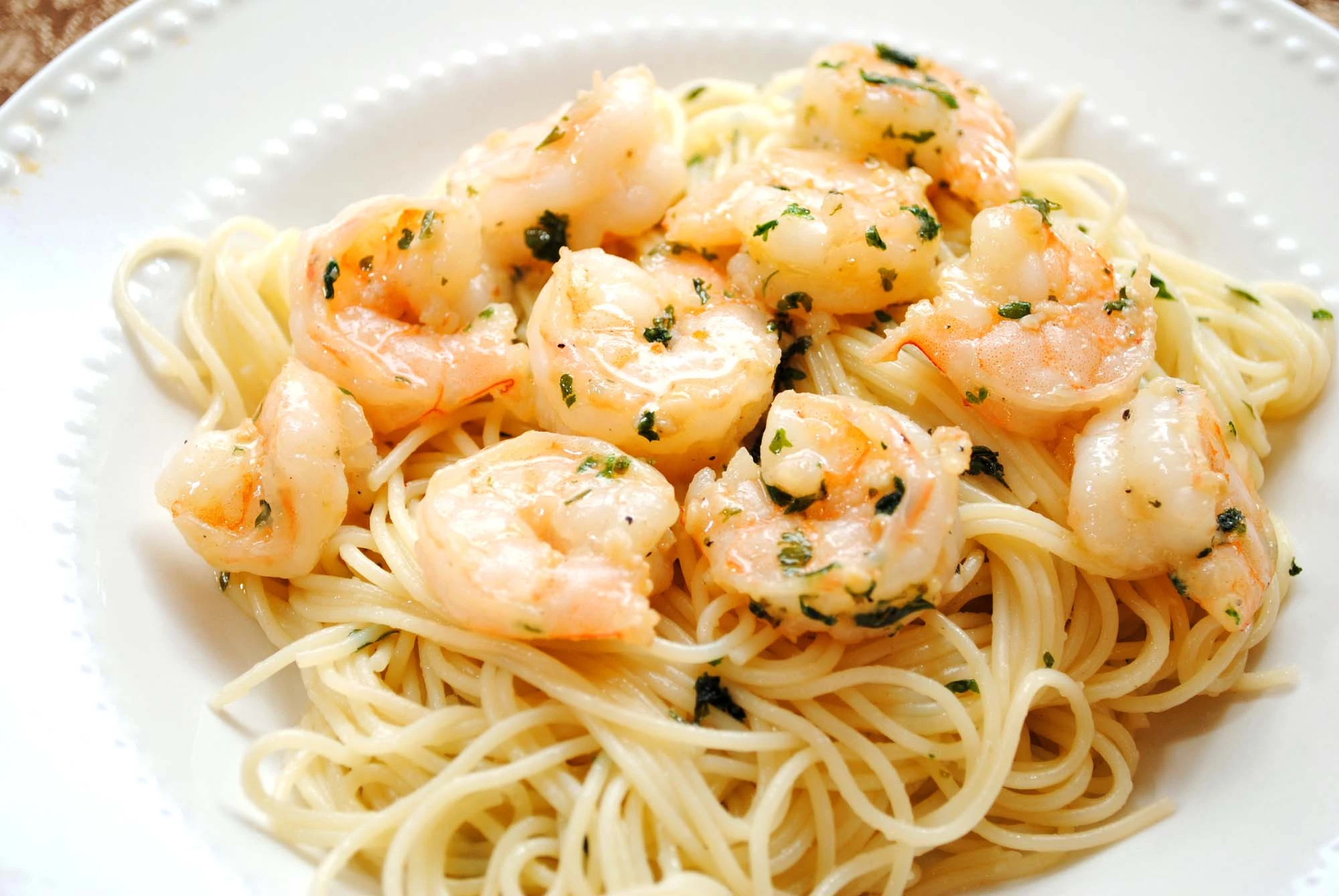 Spaghetti med citronflødesauce og rejer