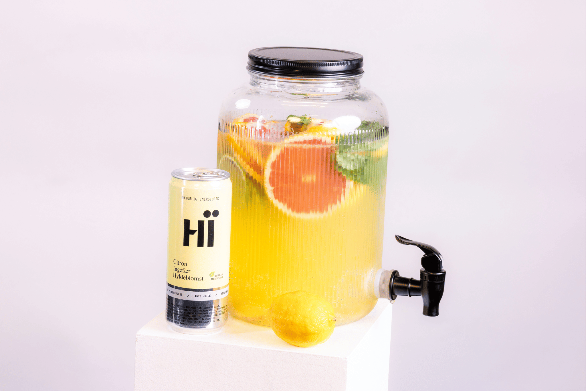 Hï Drinks Party Pitcher
