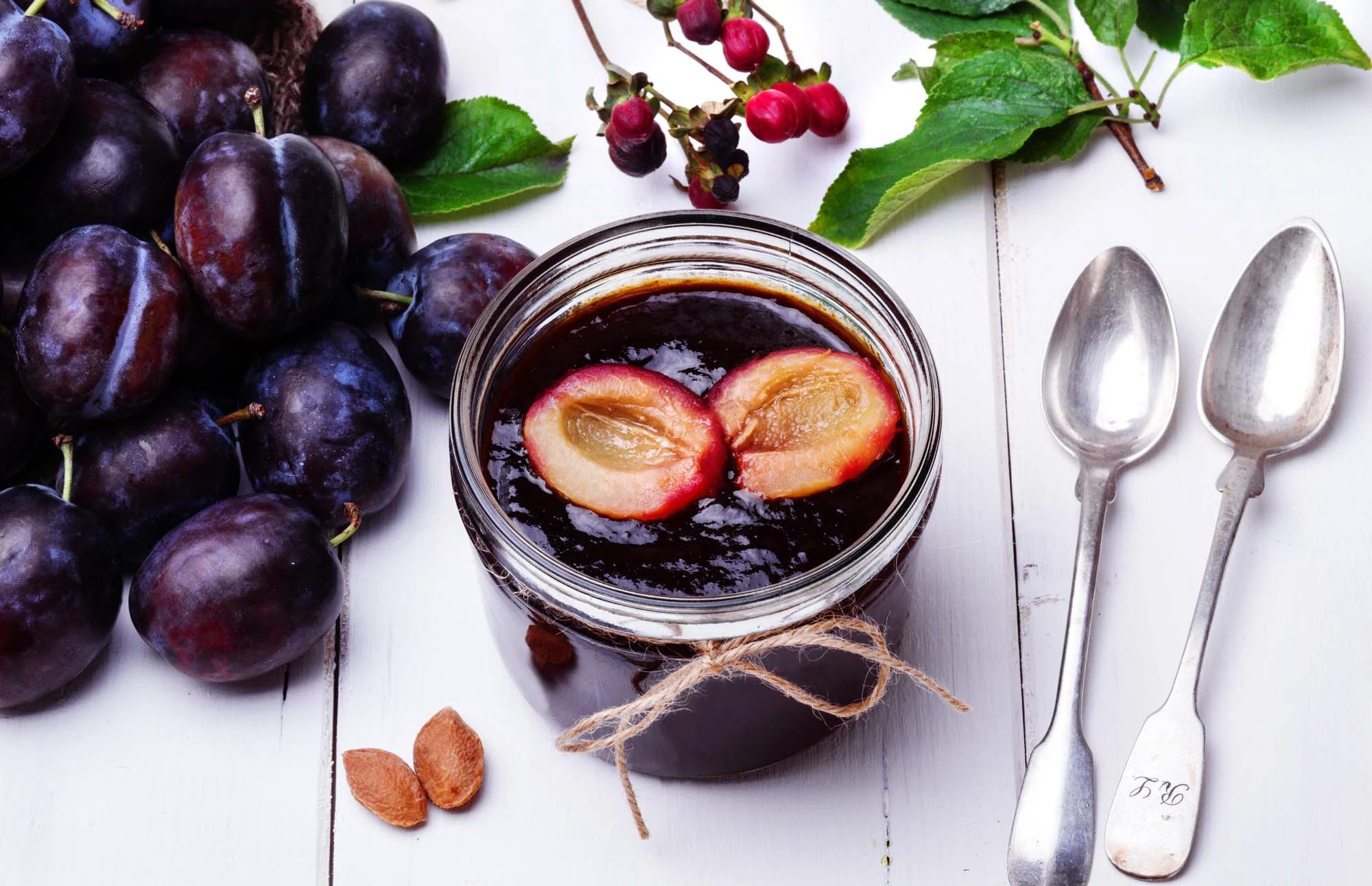 Blomme- og appelsinmarmelade