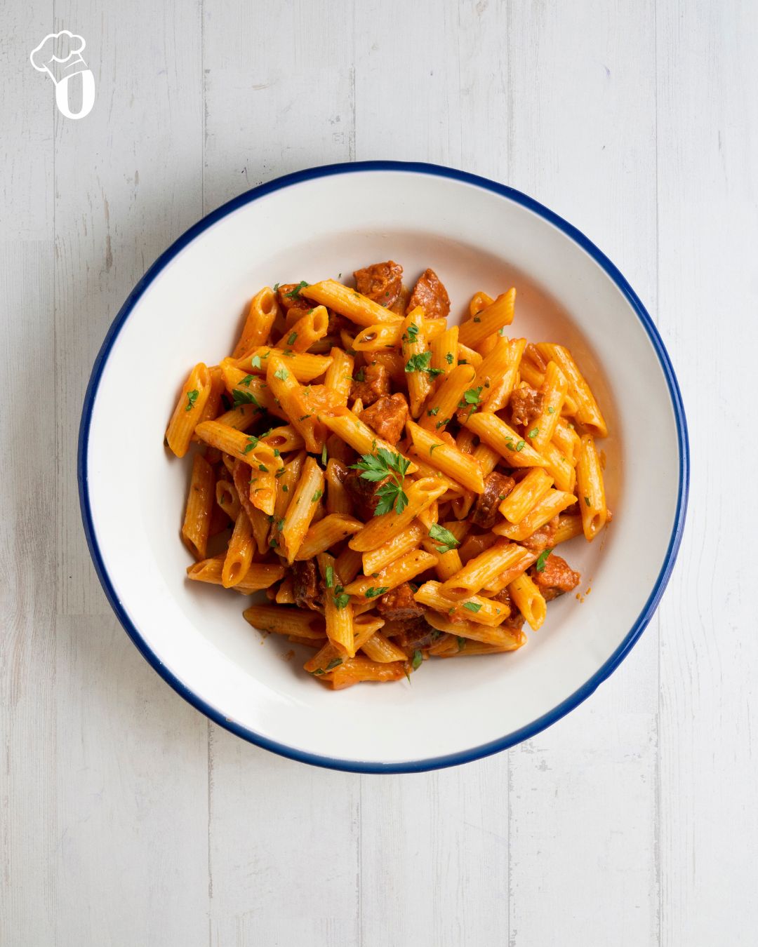 One pot pasta med chorizo og spinat