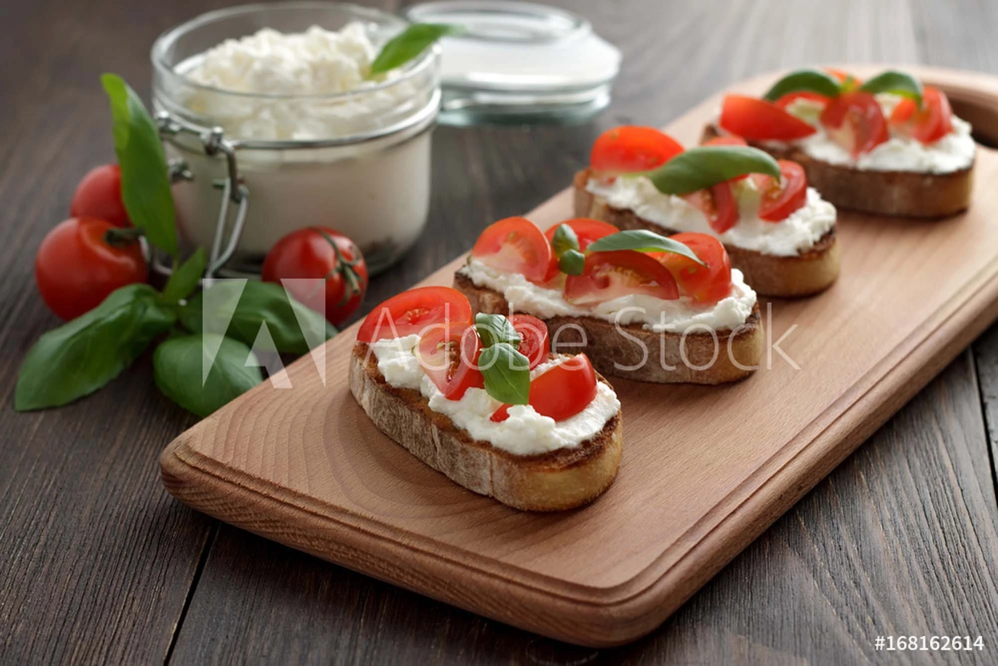 Ost- og tomattoast