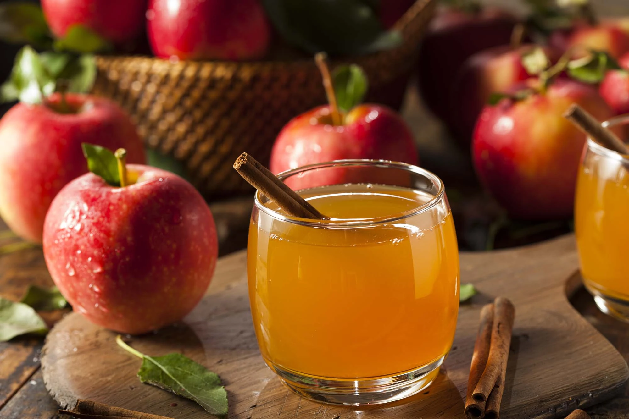 Varm æblecider