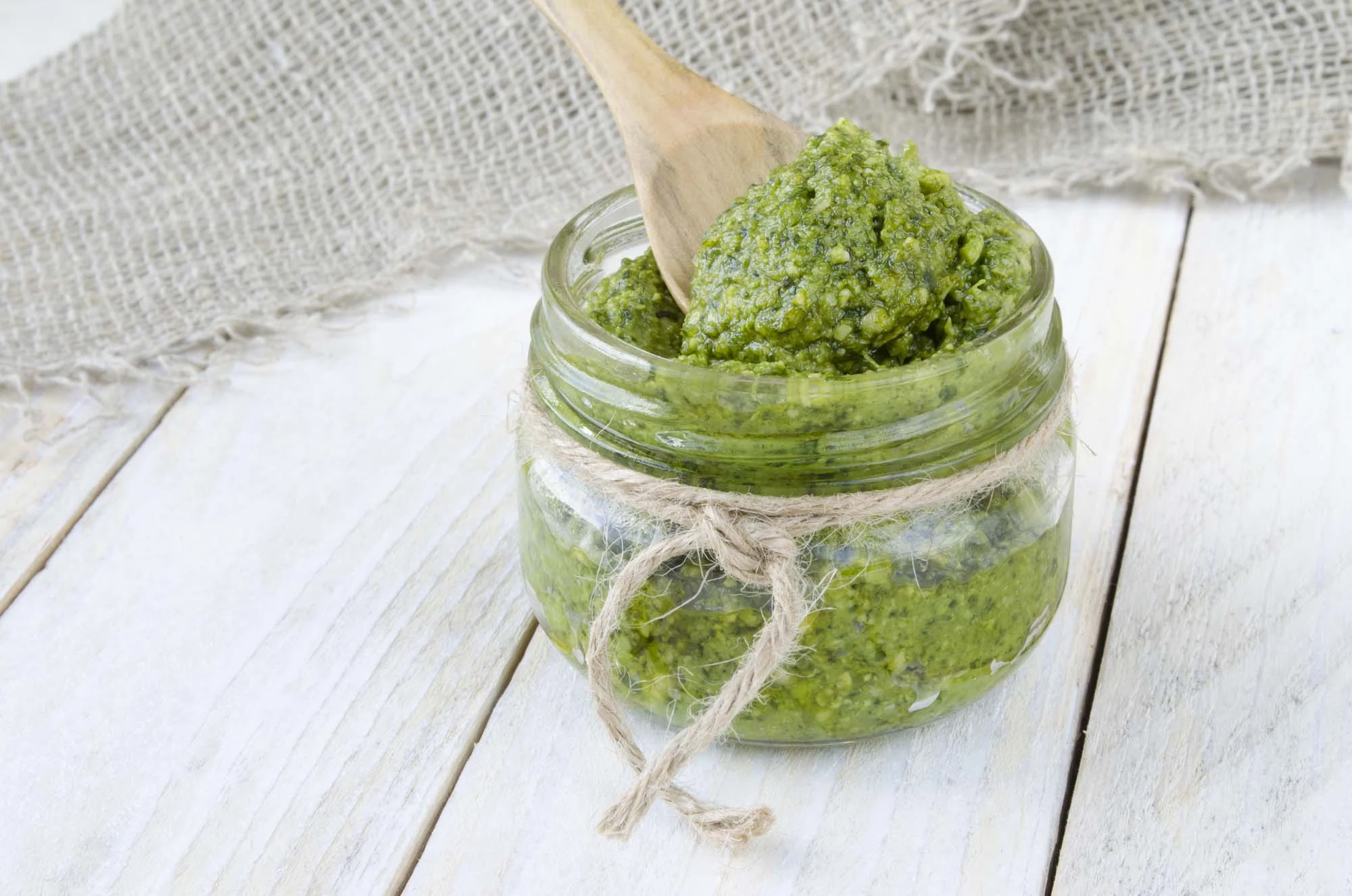 Pesto med mandler